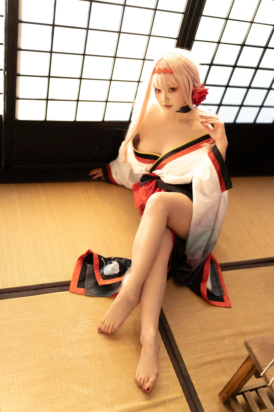 Lu - No.004 红莲 [34P-520MB] tg@simisebaisi 【丝足阁】025.webp